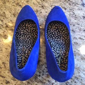 GREAT ORICE FOR THIS SHOE Blue Jessica Simpson